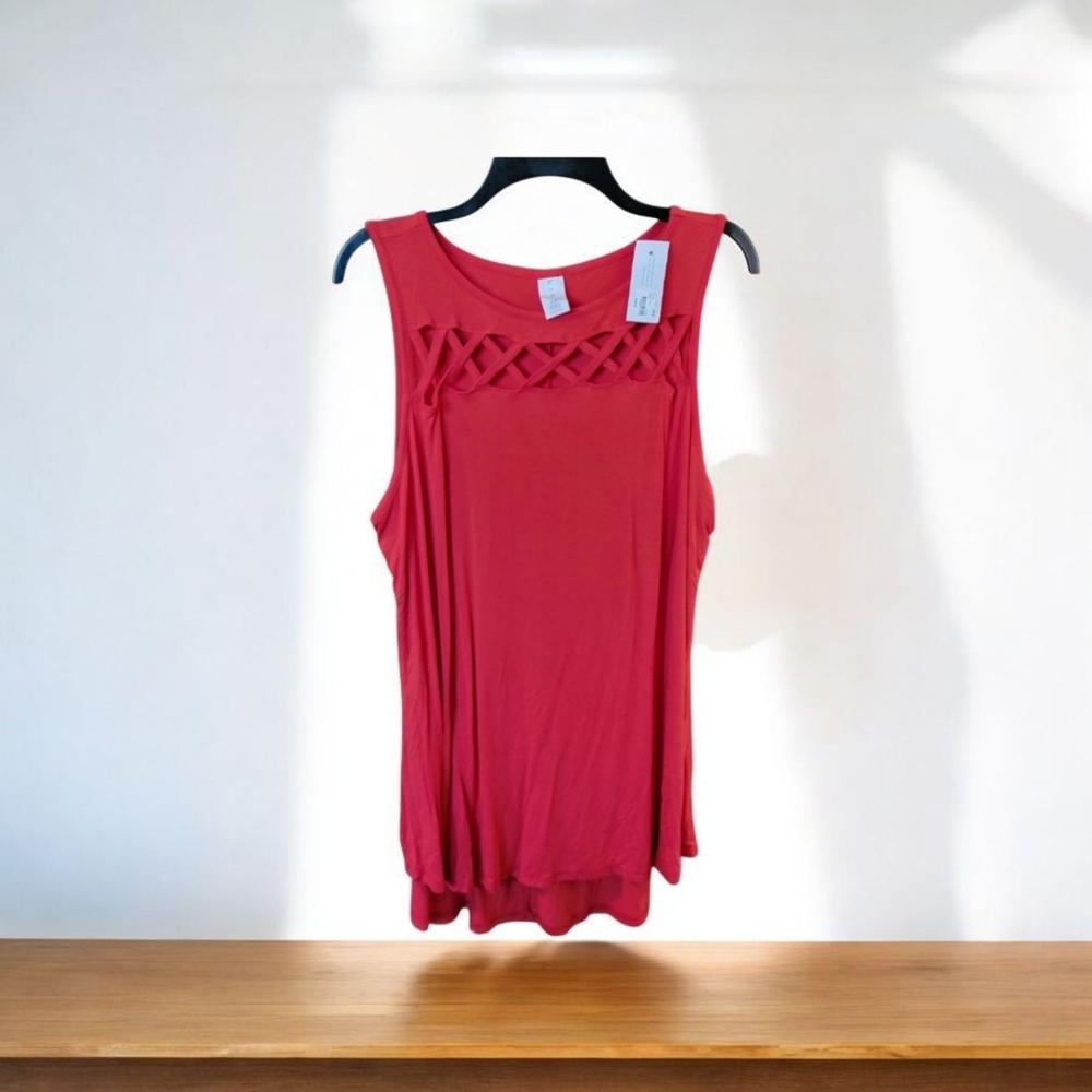 Livi Active Lane Bryant tunic tank top Sz 18/20 NWT